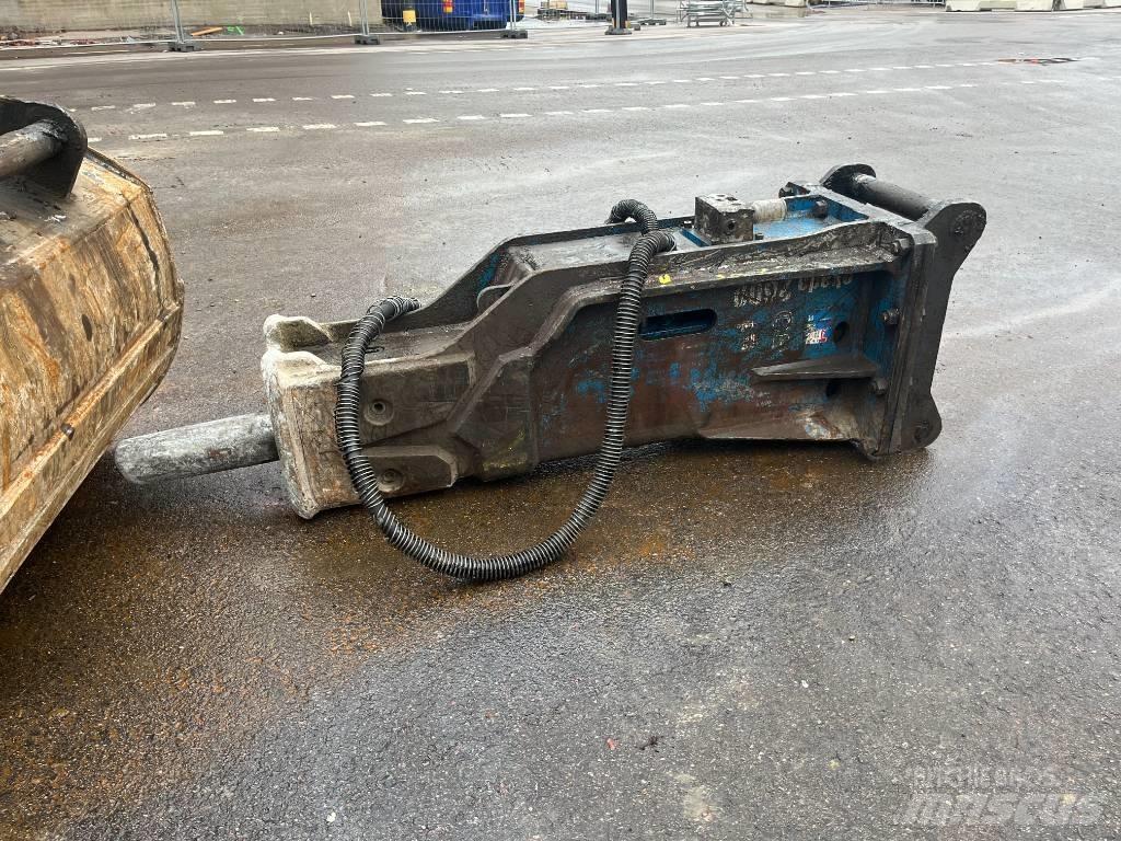 Okada H2600 鐵鎚/碎石機