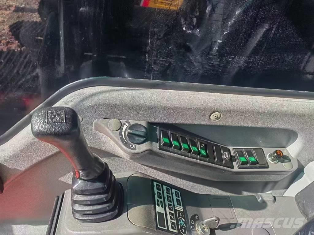 Volvo EC 290 履帶式 挖土機/掘鑿機/挖掘機