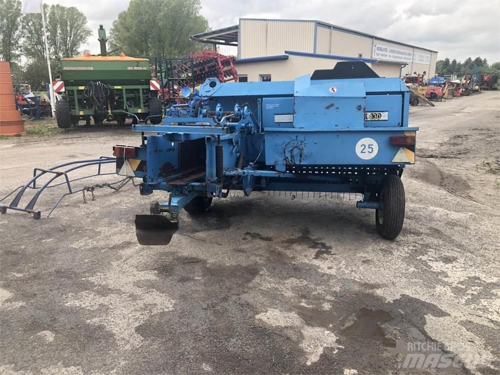 Fortschritt K 430 方形打捆機