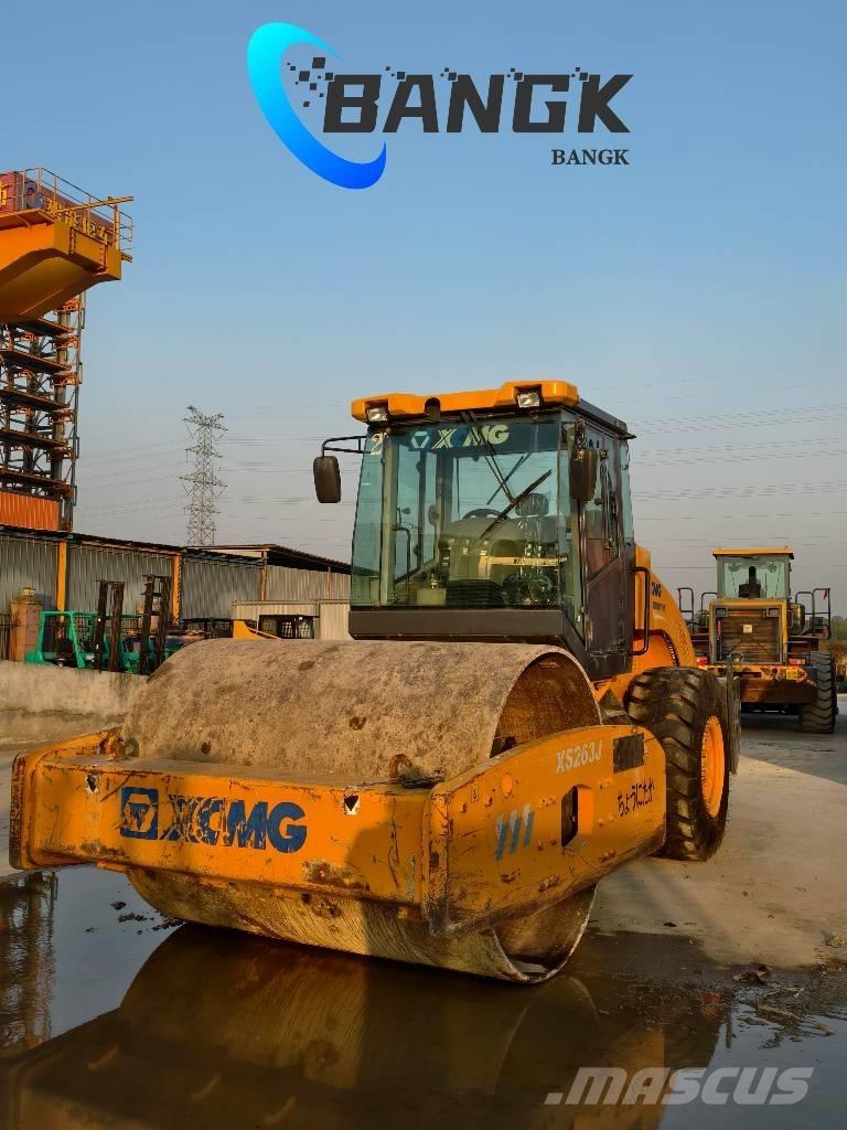 XCMG XS 223 J 單輪滾壓機