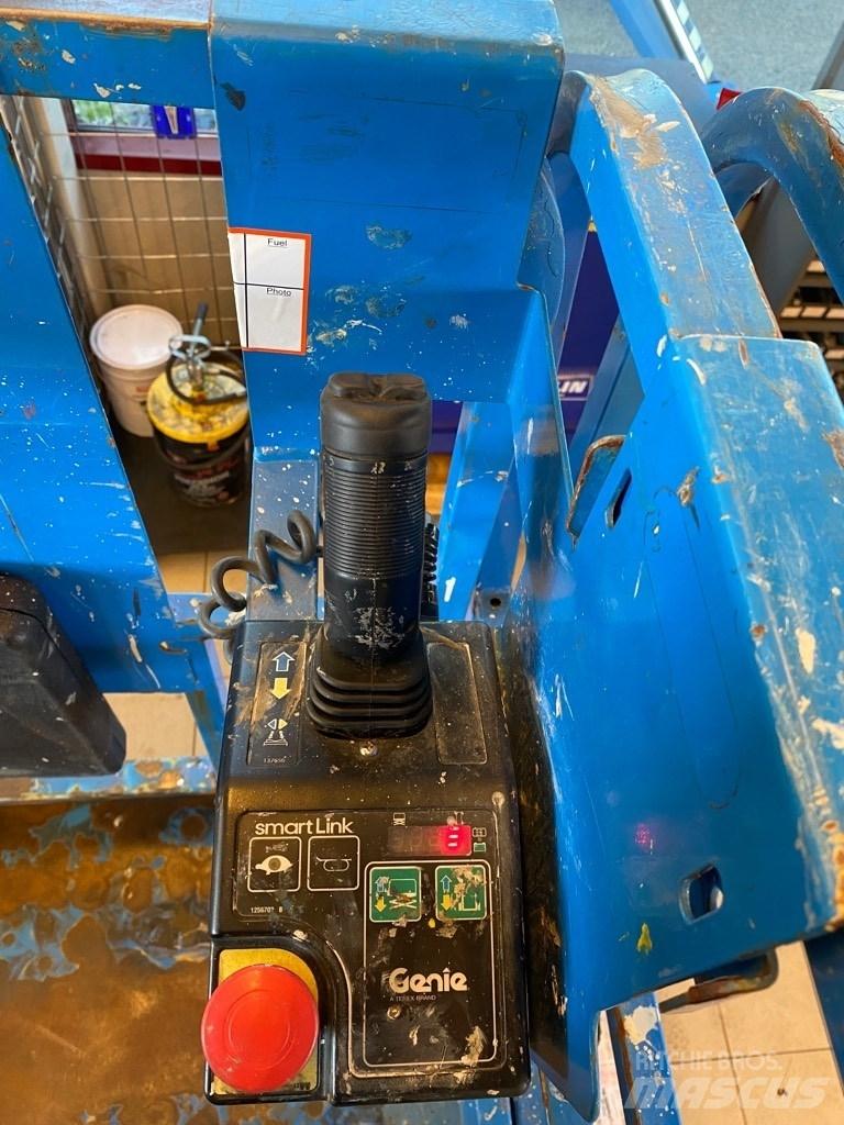 Genie GS 4047 剪式升降機