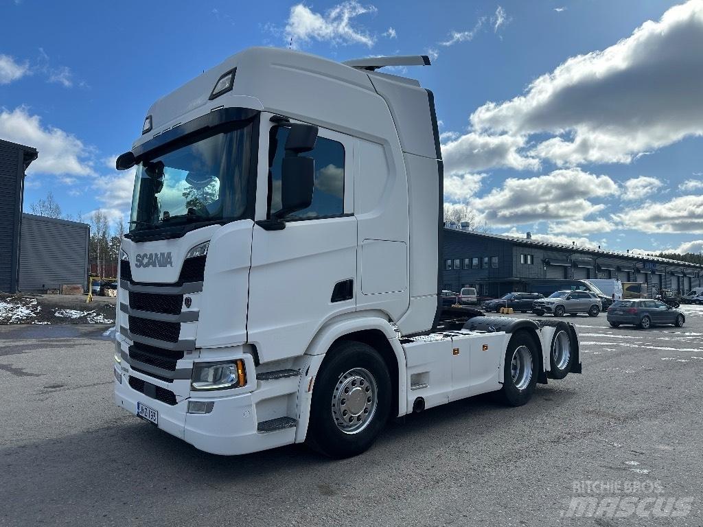 Scania R500 6x2 曳引機組件