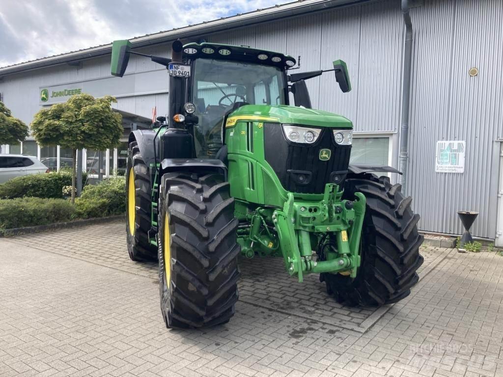John Deere 6R230 曳引機