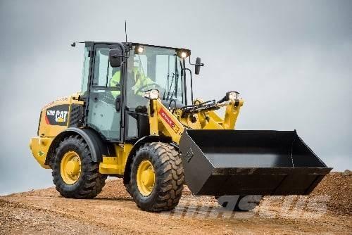 CAT 906 M 輪胎式裝載機