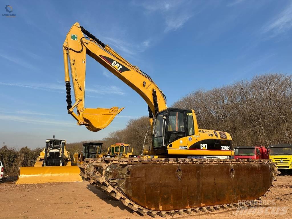 CAT 320 C L 水陸兩用挖掘機