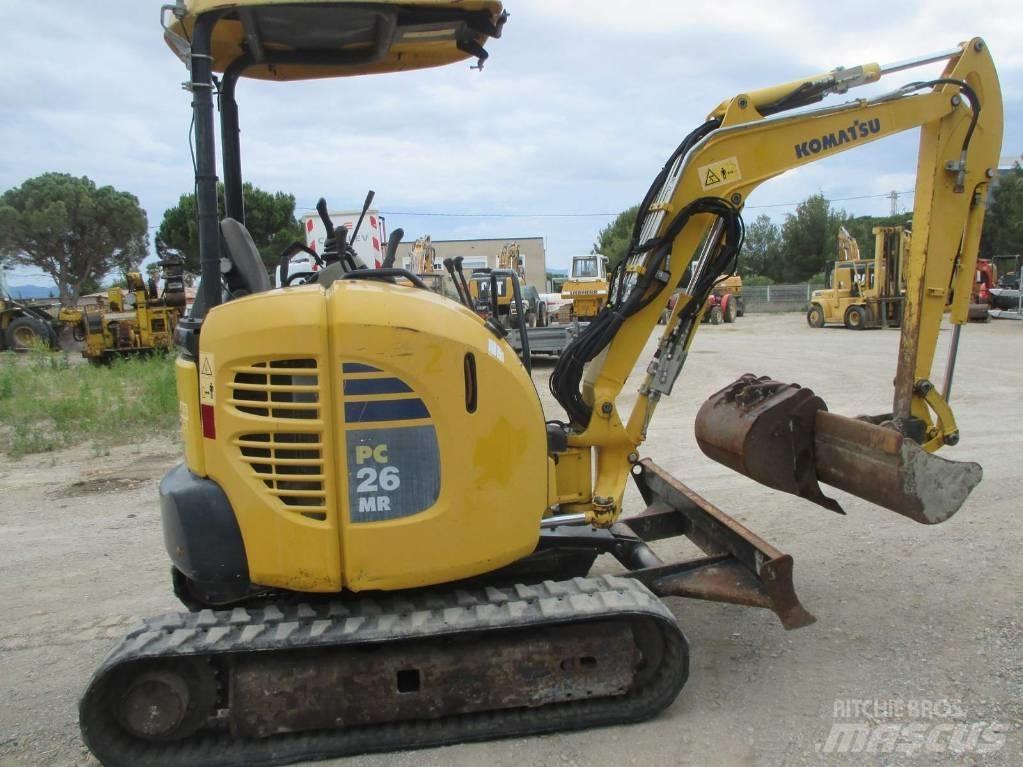 Komatsu PC 26 MR-3 小型挖土機/掘鑿機<7t(小型挖掘機)
