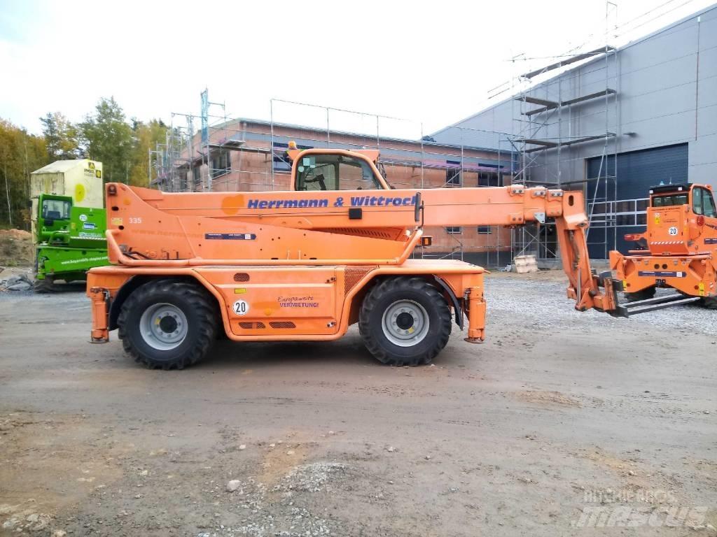 Merlo 45.21 MCSS 伸縮臂操作車