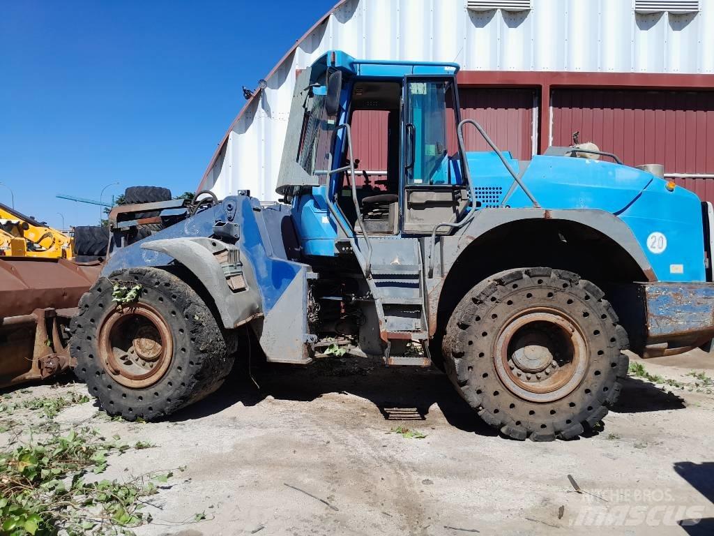 Liebherr L 554 輪胎式裝載機