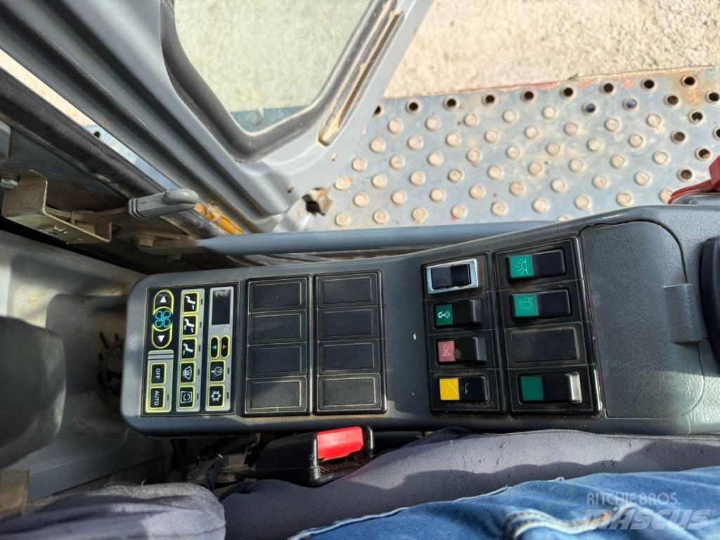 Volvo EC 360 B LC 履帶式 挖土機/掘鑿機/挖掘機