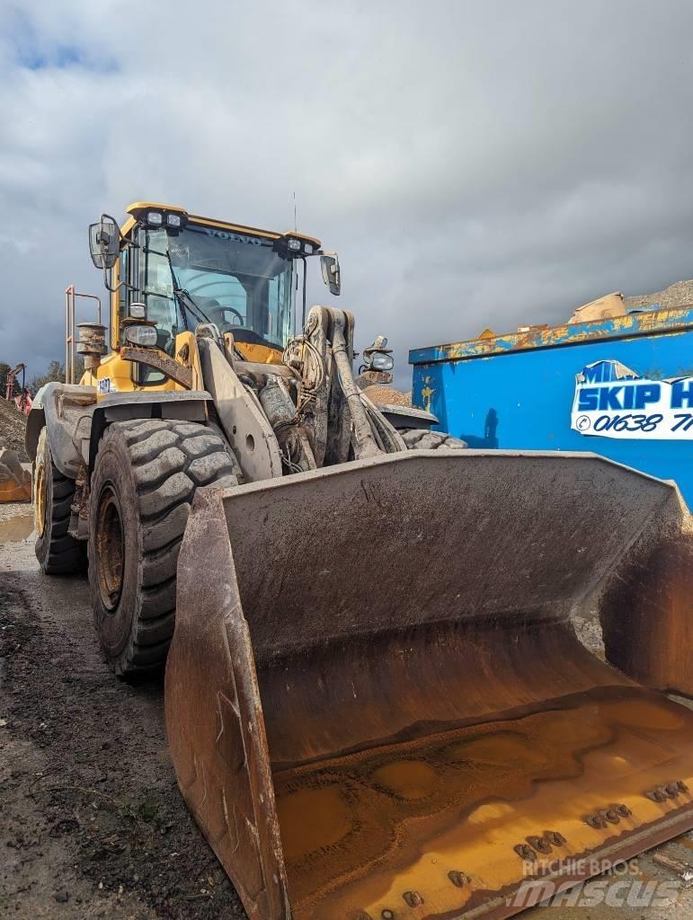 Volvo L 120 H 輪胎式裝載機
