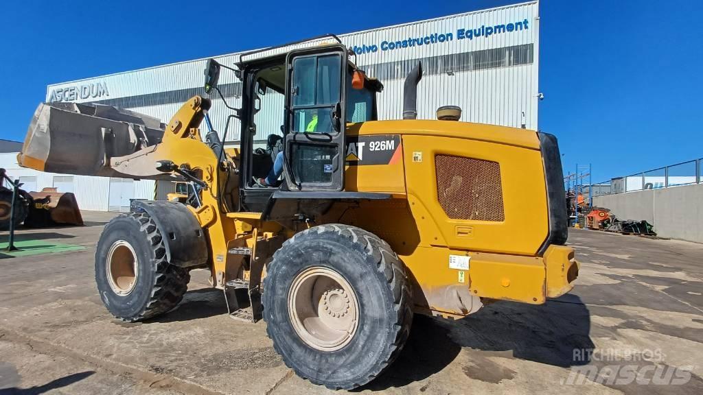 CAT 926M 輪胎式裝載機