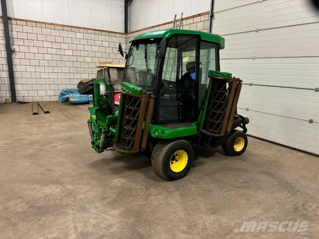 John Deere 1905 騎乘式割草機