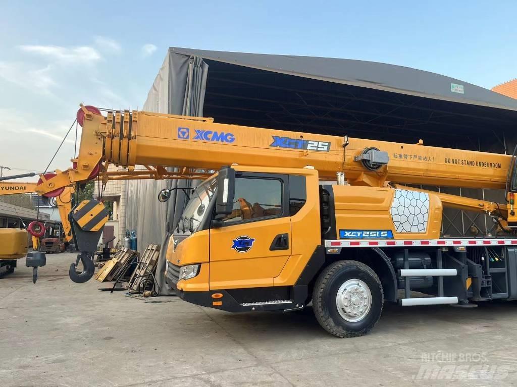 XCMG XCT 25 全路面起重機/吊車