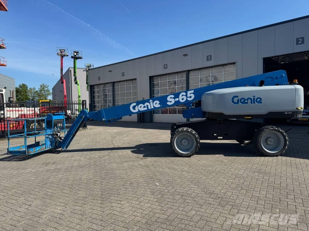 Genie S 65 伸縮臂高空作業車