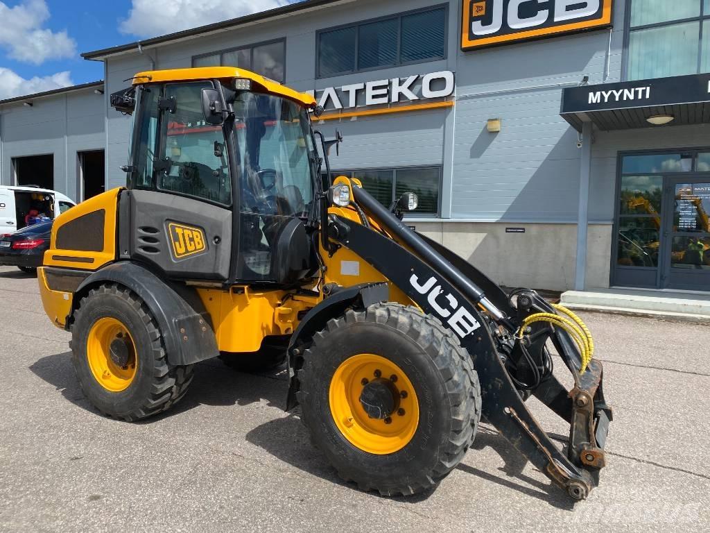 JCB 409 T4 輪胎式裝載機