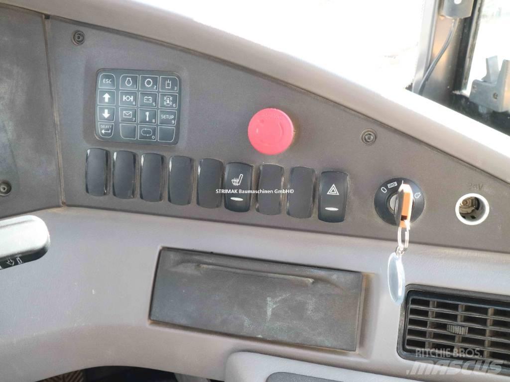 Volvo A 25 G 鉸接式起吊車