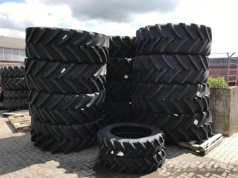 BKT 710/70R38 輪胎、車輪和輪圈