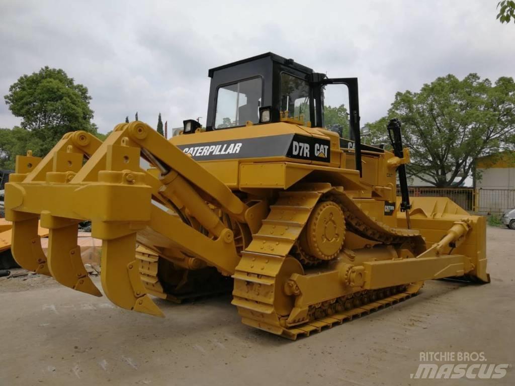 CAT D 7 R 履帶推土機