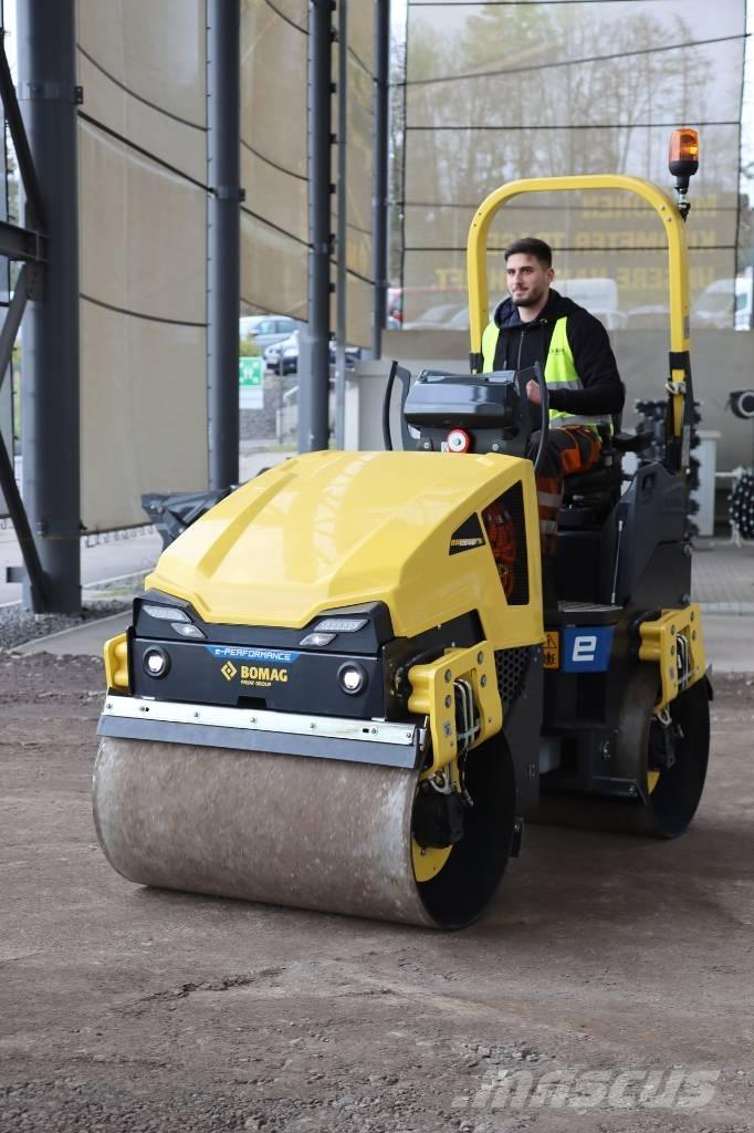 Bomag BW 120 ADe-5 雙輪滾壓機