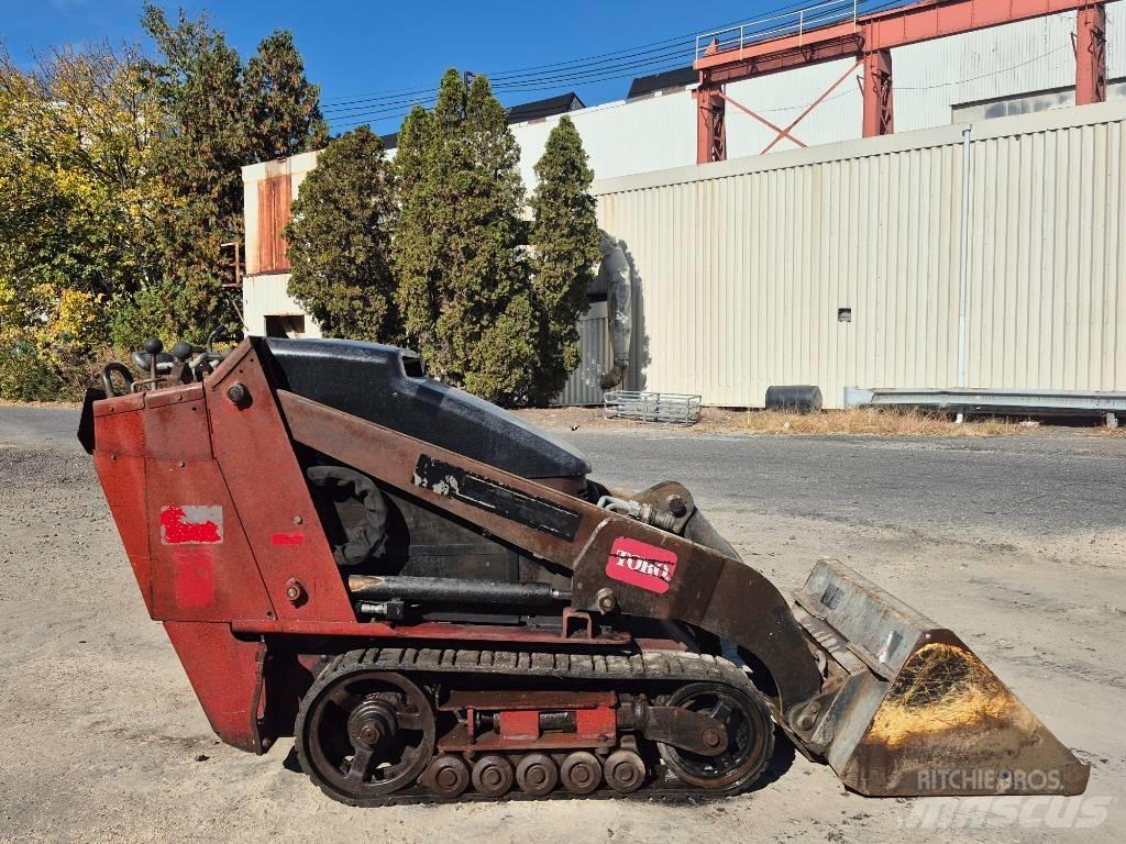 Toro TX 525 滑移轉向裝載機