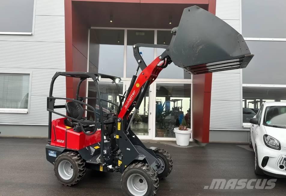 Schäffer 1622 滑移轉向裝載機