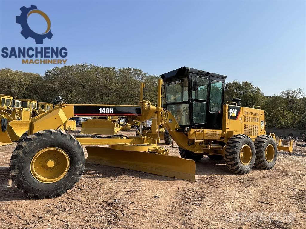 CAT 140H 平土機