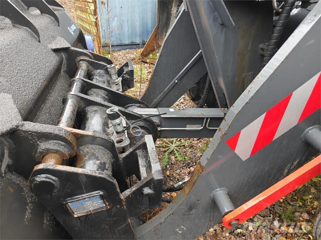 Doosan DL380-7 輪胎式裝載機