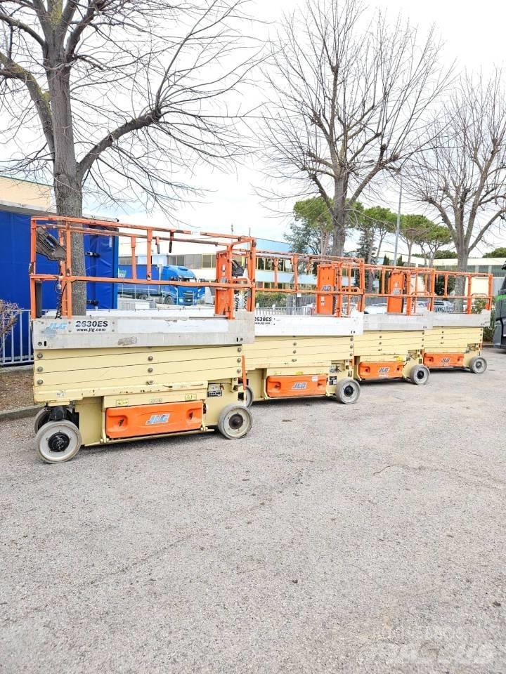 JLG 2630 ES 剪式升降機
