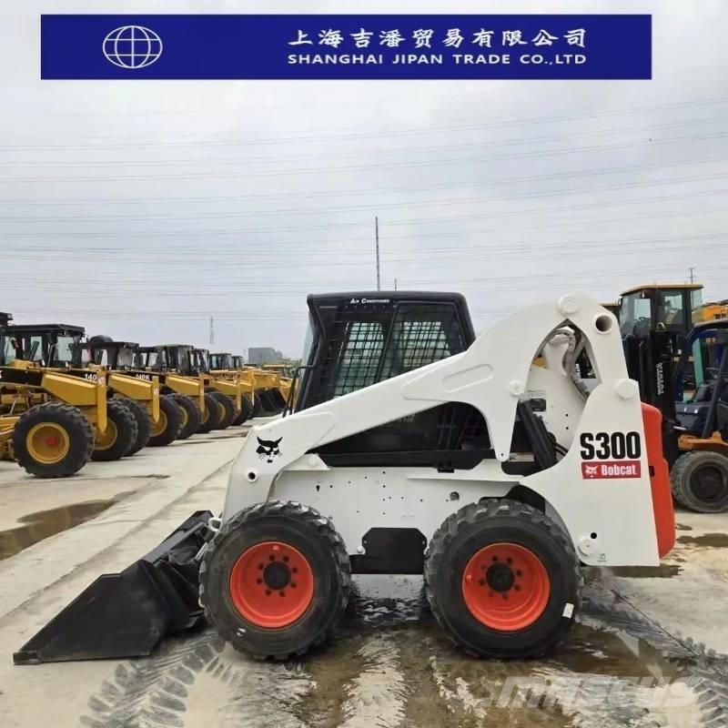 Bobcat s 300 滑移轉向裝載機