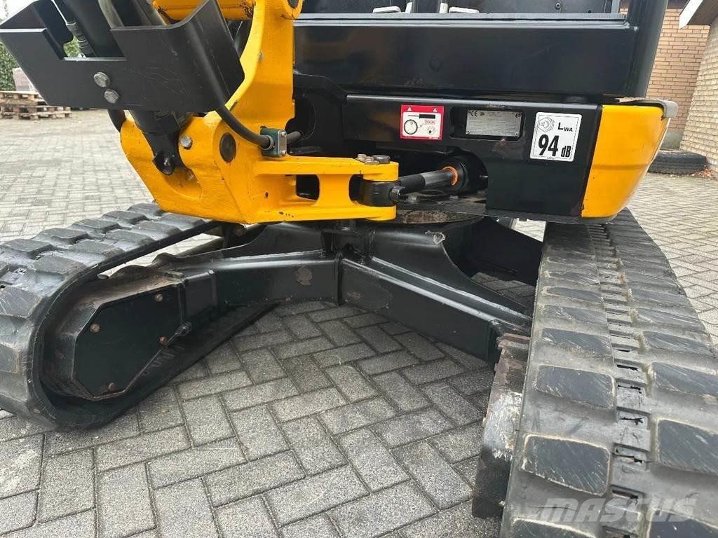 JCB 8026 CTS 小型挖土機/掘鑿機<7t(小型挖掘機)