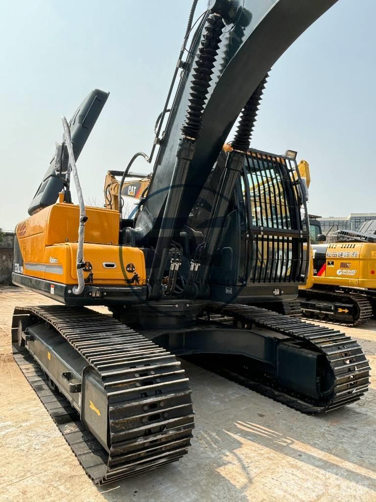 Hyundai 220LC 中型挖土機/掘鑿機/挖掘機 7t-12t