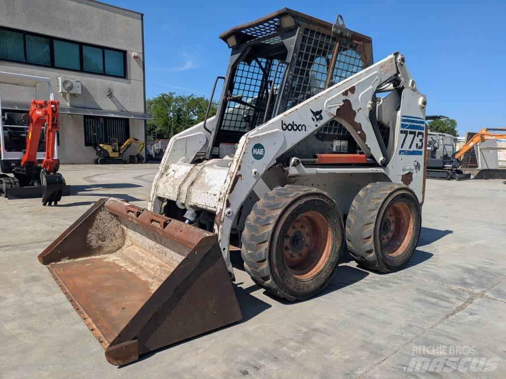 Bobcat 773 滑移轉向裝載機