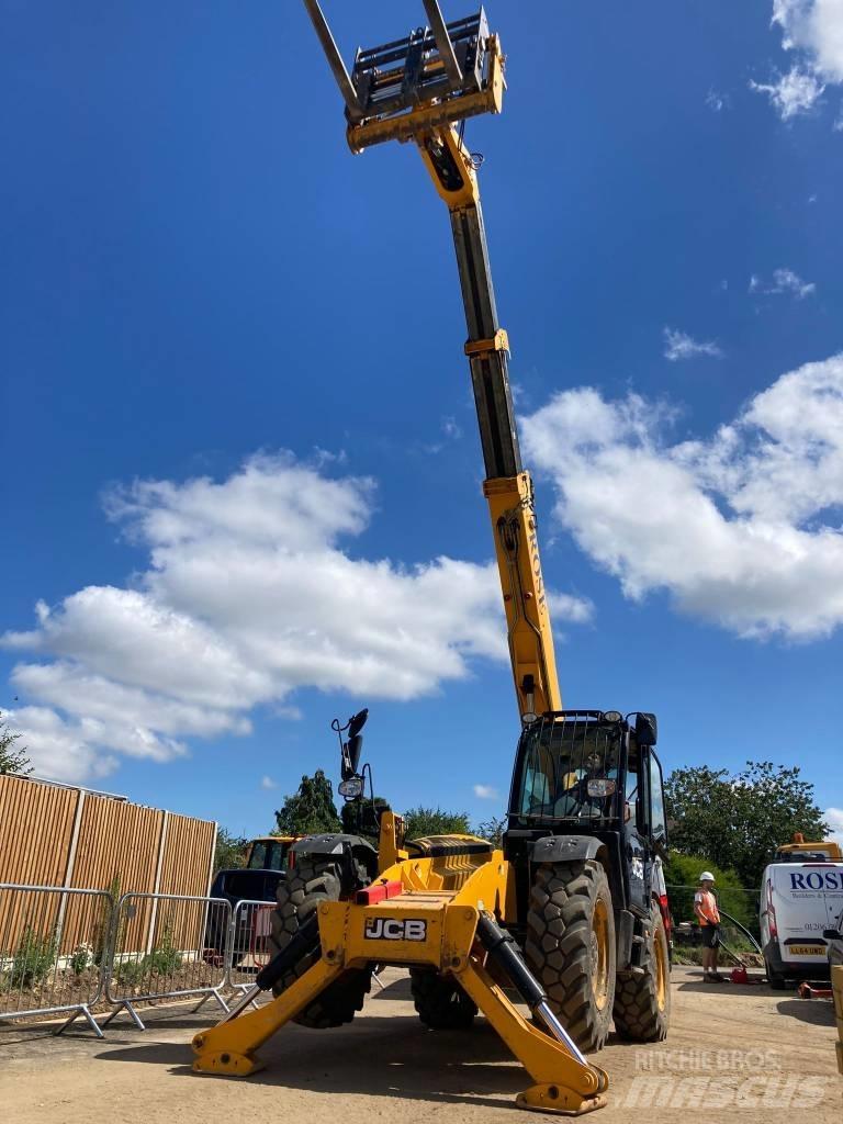 JCB 535 V 125 伸縮臂操作車