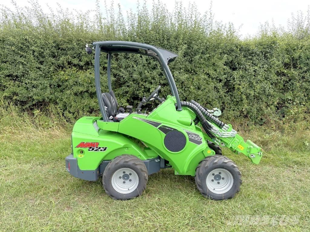 Avant 523 小型裝載機