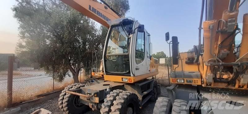 Liebherr A 904 C 旋轉式挖土機/掘鑿機/挖掘機