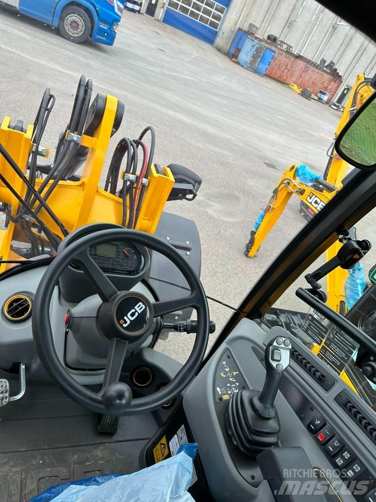 JCB 407 輪胎式裝載機