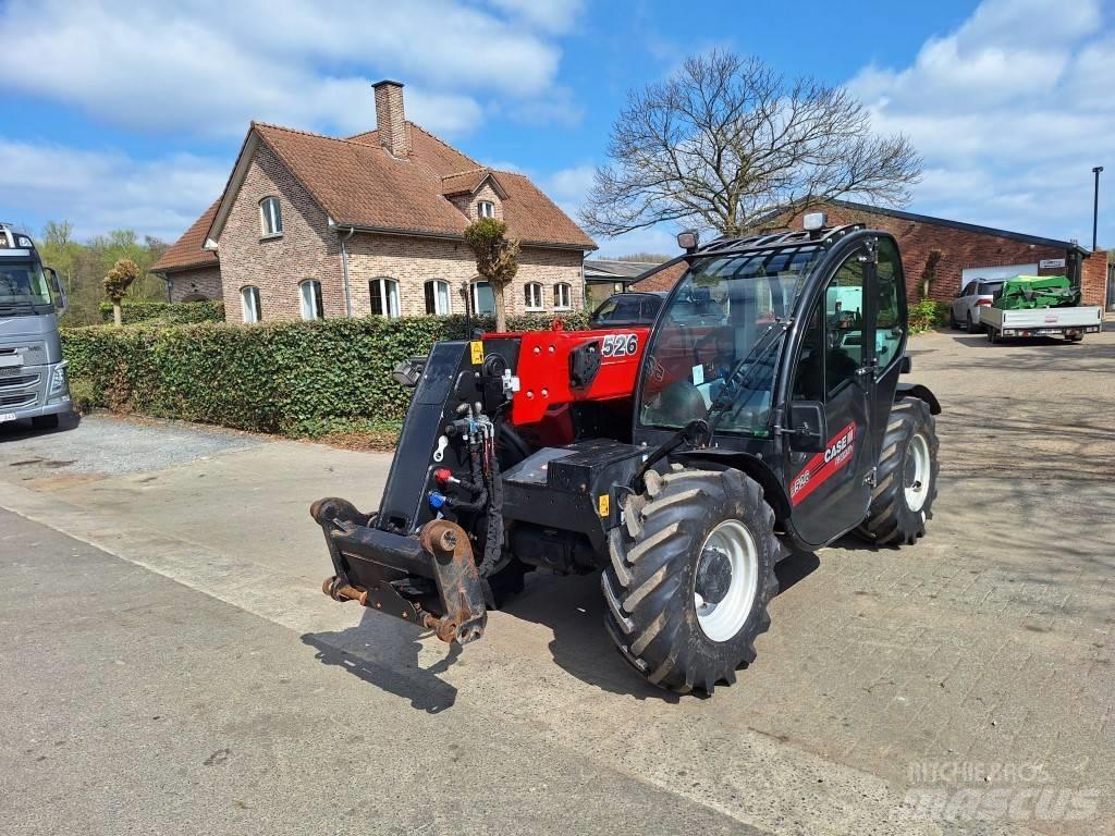 CASE Farmlift  526 伸縮臂操作車