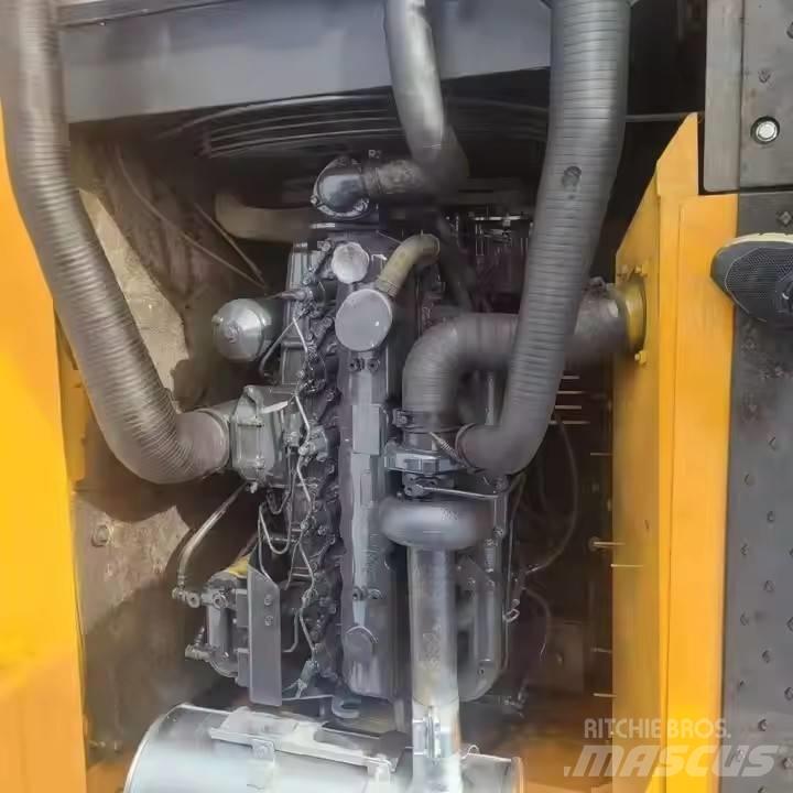 Hyundai 225 履帶式 挖土機/掘鑿機/挖掘機