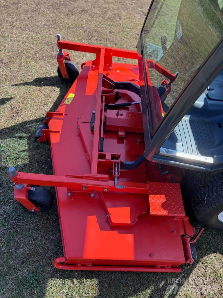Kubota F 3890 騎乘式割草機