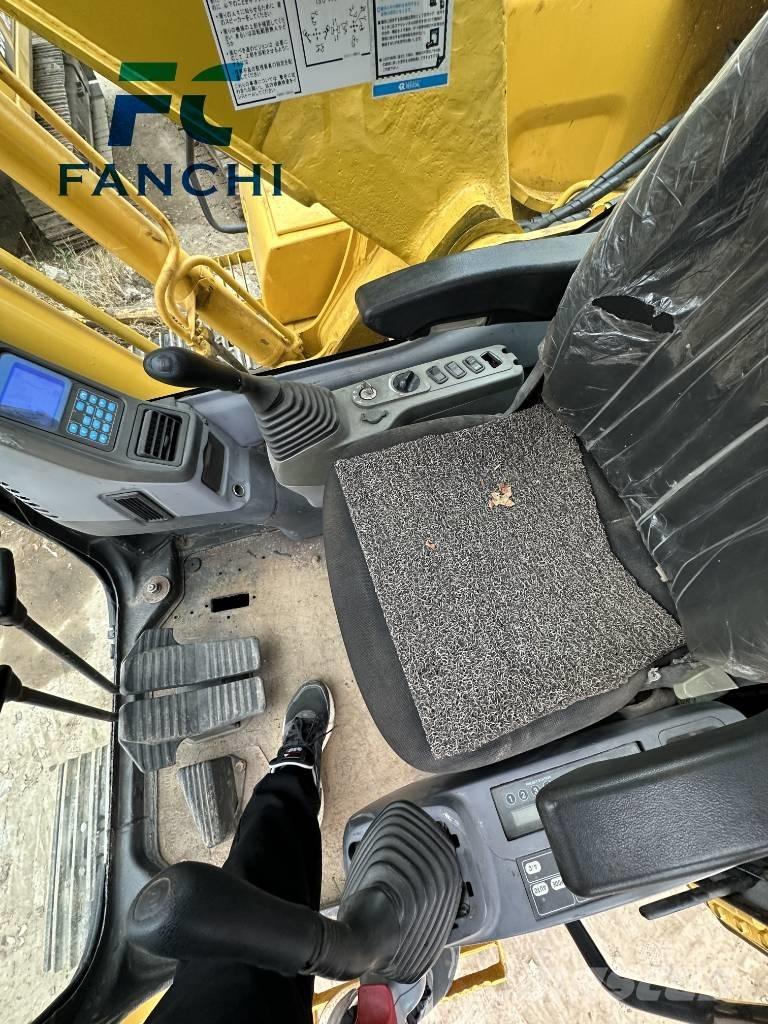 Komatsu PC 220 履帶式 挖土機/掘鑿機/挖掘機