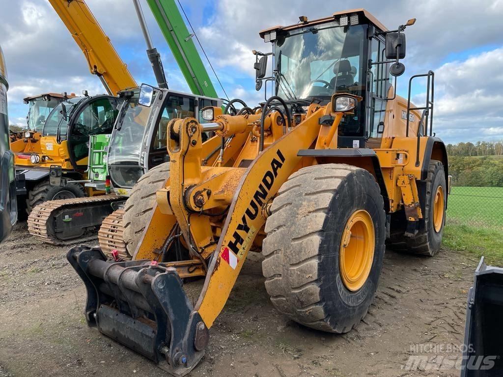 Hyundai HL 960 輪胎式裝載機