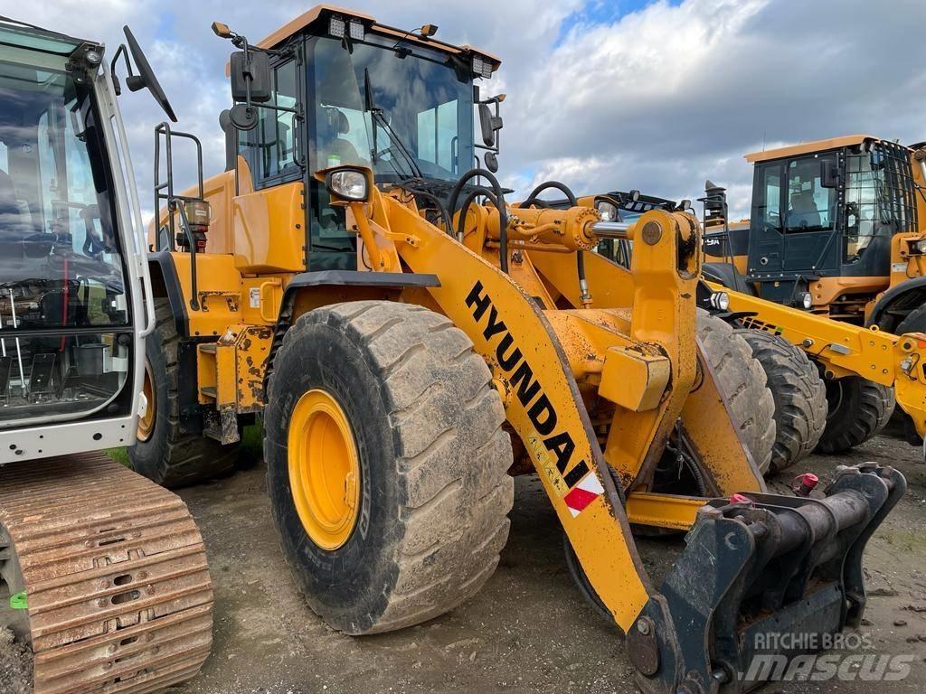 Hyundai HL 960 輪胎式裝載機