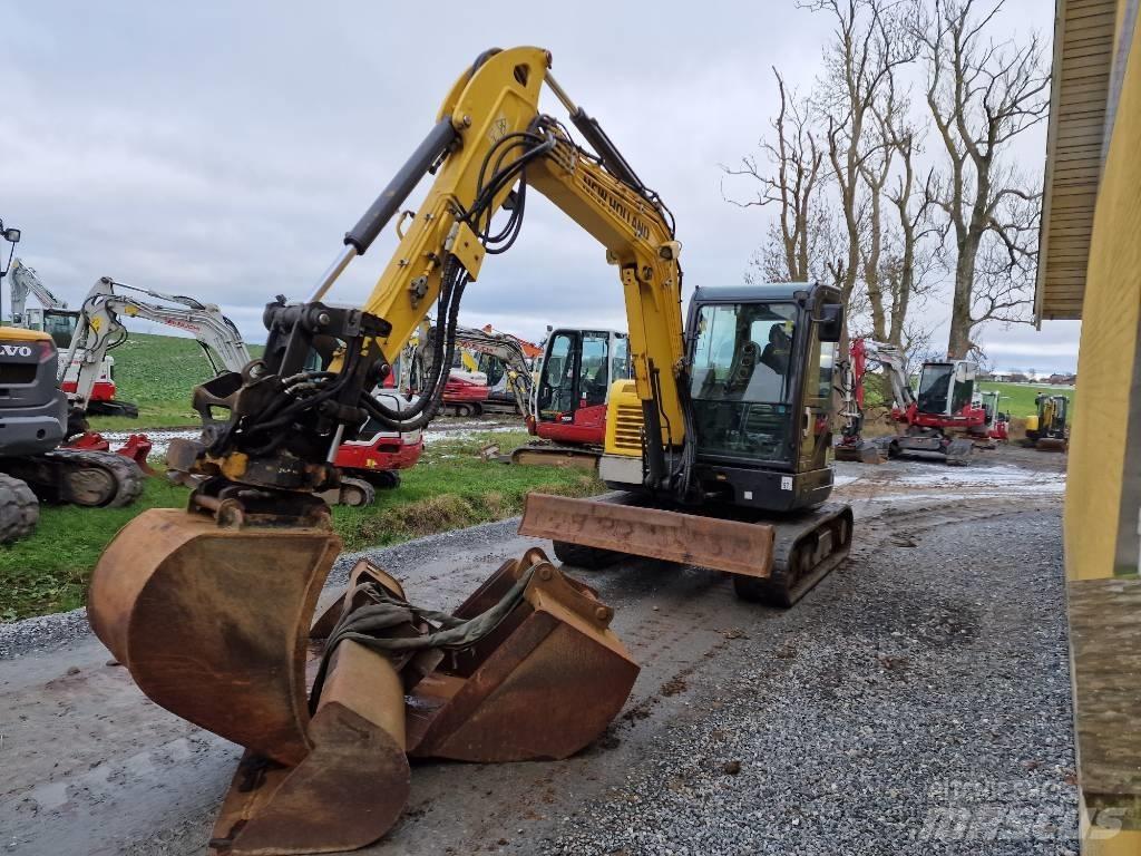 New Holland E60C 小型挖土機/掘鑿機<7t(小型挖掘機)