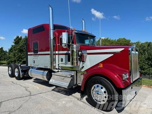 Kenworth W 900 曳引機組件