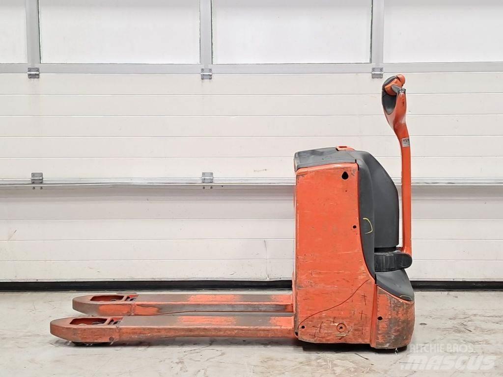 Linde T16 低架升降機
