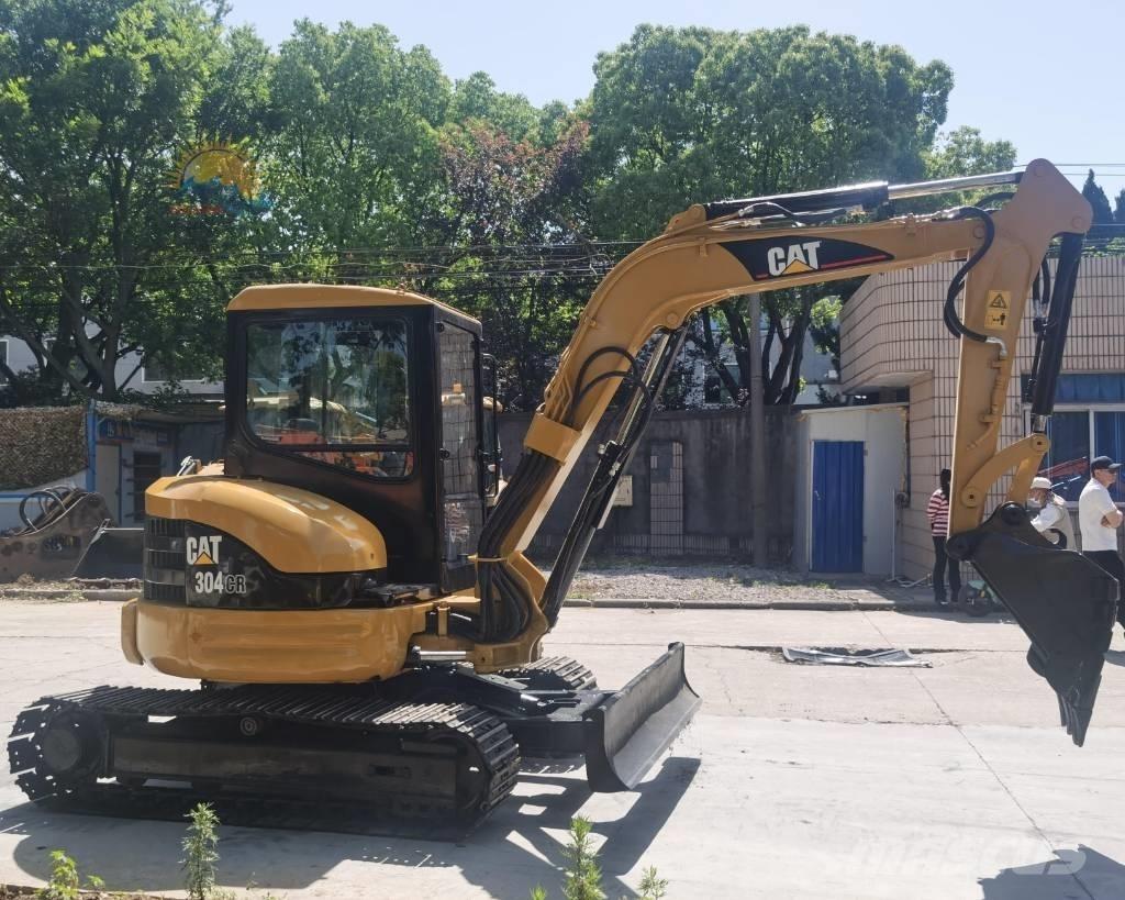 CAT 304 CR 小型挖土機/掘鑿機<7t(小型挖掘機)