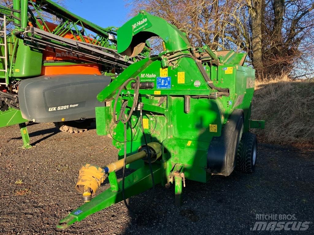 McHale C 460 圓型牧草打包機