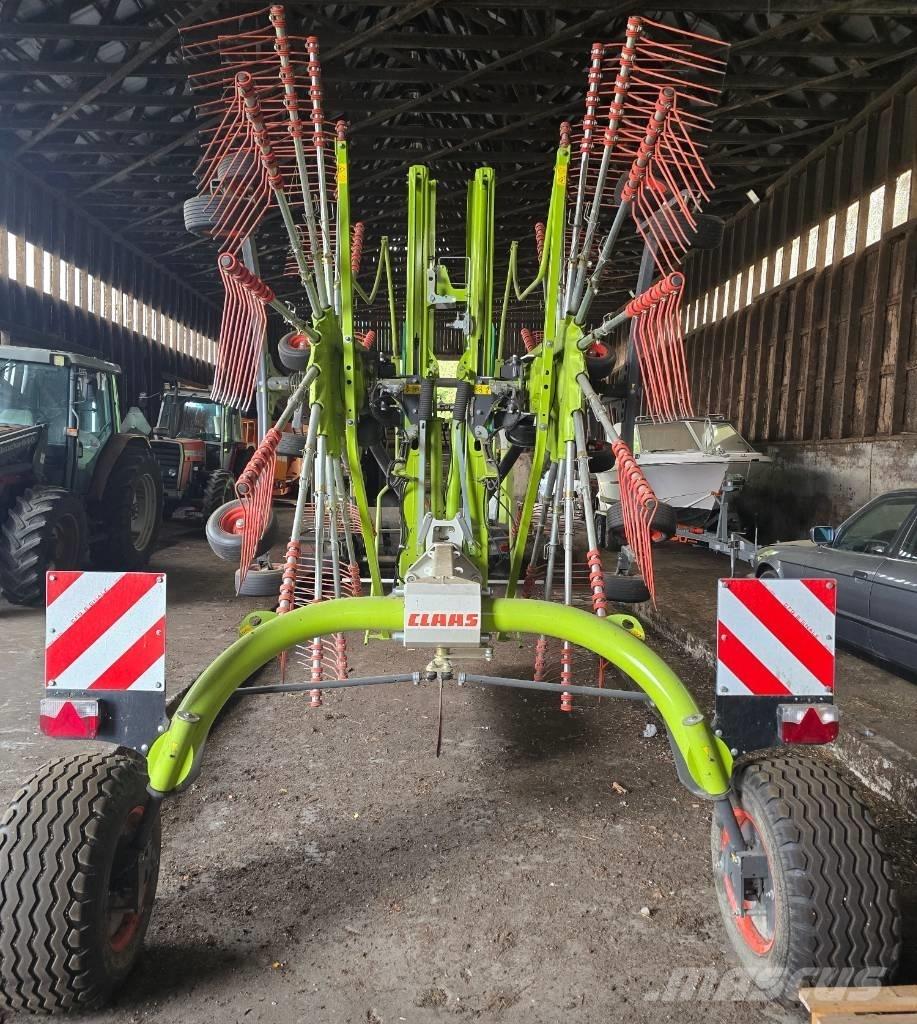 CLAAS Liner 3100 堆草機