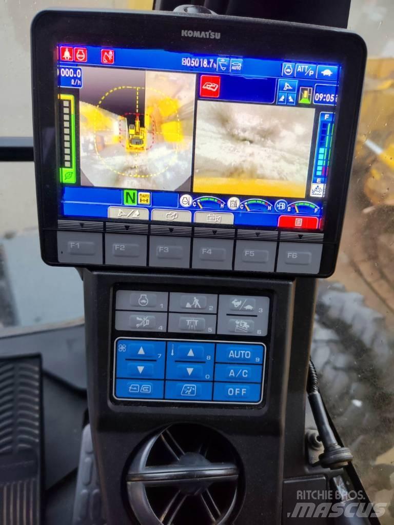 Komatsu PW180-11 旋轉式挖土機/掘鑿機/挖掘機