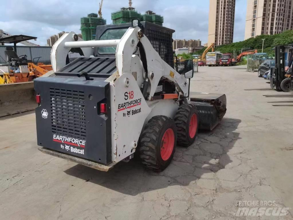 Bobcat S 16 滑移轉向裝載機